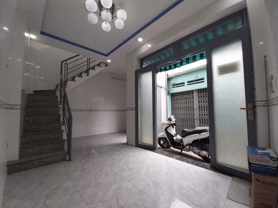 O1840  sát bến xe an sương hóc môn, nở hậu, 5.3x7m, 1.x tỷ 1