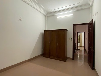 Bán nhà nguyễn văn cừ   trung tâm long biên  62m    chỉ 9.5 tỷ 2