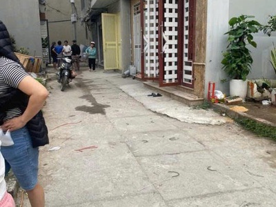 Chính chủ bán lô đất 2 mặt tiền   ngõ xuân quảng 0