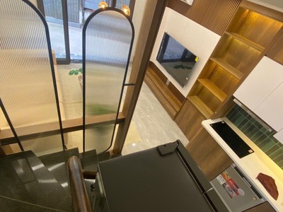 Bán nhà ngọc thụy   long biên - ô tô qua nhà   trước nhà có chỗ đỗ   full nội thất 3