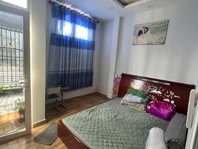 Bán nhà 3 tầng đường số 182, tăng nhơn phú a, q.9, thủ đức, tp hcm. dt 50m2, sổ hồng, giá 5,6 tỷ. 2