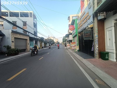 Mặt tiền kinh doanh, 152m2, ngang 9.5m, dài 16m, 3 tầng, 12.8 tỷ, hiệp bình chánh 3