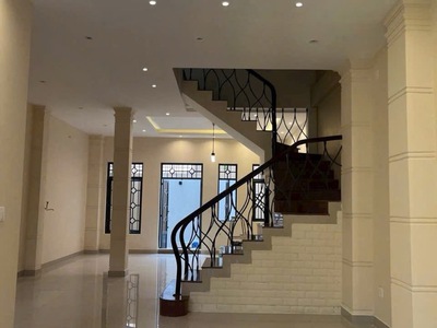 Bán nhà 3 tầng khu bên sông hiệp bình chánh 120m2 ngang bề thế 8m vuông vức nhỉnh 16 tỷ 1