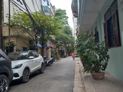 Bán nhà phân lô khuất duy tiến, dt40m2 5t, oto tránh vỉa hè kinh doanh đỉnh, nhỉnh 20 tỷ 0