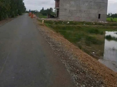 Chính chủ cần bán gấp lô đất vị trí đẹp tại tân hưng long an 1