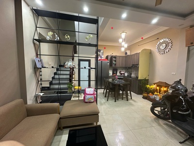 Bán nhà phúc lợi long biên dt 37m2 ô tô gần trẻ con đi học hai bước ở sướng 0