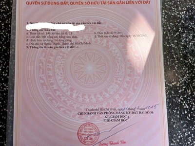 Cần bán lô đất chính chủ. thuộc xã đa bạc. đường nhựa sát dân. dt. 4sao2 giá 3t2 hết sổ. 4