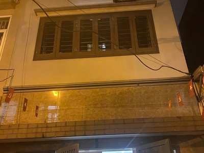 Bán nhà bát khối long biên dt 35m2 ô tô gần vài phút sang phố tiện ích 0