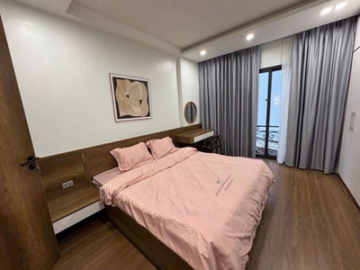 Bán nhà ngọc thụy 32m 5 tầng mt4.5m ô tô thông hơn 9 tỷ 2