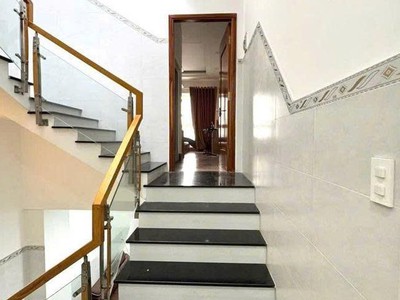 Nhà 3 tầng   hxh   đường số 3   bình tân   dt 83m2    nhỉnh 5 tỷ   giáp tân phú 2