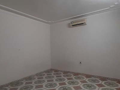 Cho thue nhà sạch đẹp trong ngõ to , ô tô đỗ cửa Trần NguyêN Hãn ,Lê Chân 3