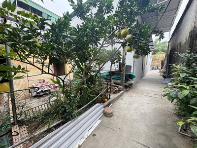 Cần bán 50m2 đất thổ cư, đường rộng 2,3m, cách 20m ra đường gom đê Vàng - Phúc Lợi 0