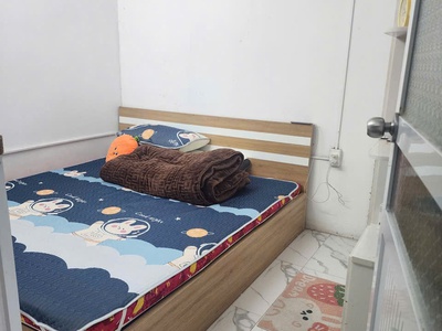 Cần bán 48m2 nhà cấp 4 cách 50m ra mặt phố Ngô Xuân Quảng. Ở tạm hoặc cho thuê đều hợp lý 8