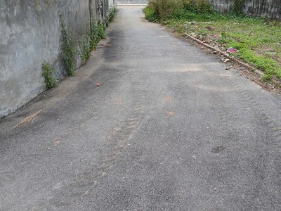 Hơn 8xx triệu  lô đất ngõ ô tô 3m trải nhựa kính trực   gần khu logistics  thanh khoản khu dân cư 3