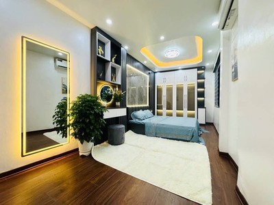 Bán nhà phúc lợi - ngõ nông - ô tô vào nhà - trung tâm - dân xây - 39m 5 tầng nhỉnh 6 tỷ 2