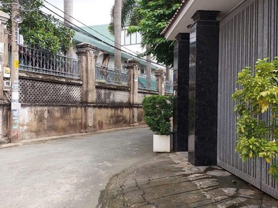 Bán gấp lô đất đẹp ngay lê văn thịnh chợ cây xoài,cát lái,98m ngang 5m x dài 19.5m 2