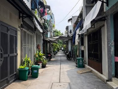 Ngay đầm sen - hoà bình- giáp quận 11 0