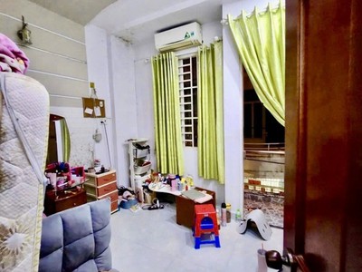 Ngay trung tâm gò vấp, chợ hạnh thông tây, 2 tầng đúc, 35m2, hẻm 3m, khu phân lô, giá 4.5 tỷ 1