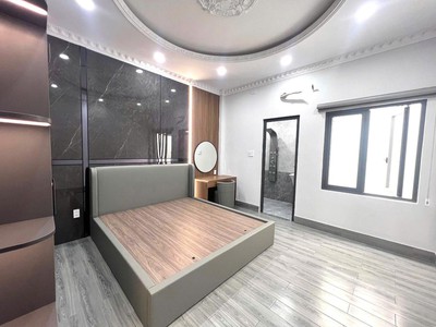 Bán nhà hẻm xe hơi 6m đường linh đông 68m2 xây 5 tầng đúc btct nhỉnh 8 tỷ 3