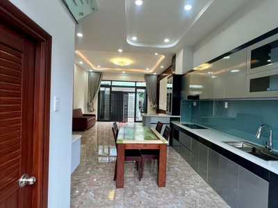 Bán nhà 3 tầng 76m2 đường 160, tăng nhơn phú a, q.9, thủ đức, tp hcm, sổ hồng. giá chỉ 6,7 tỷ. liên 2