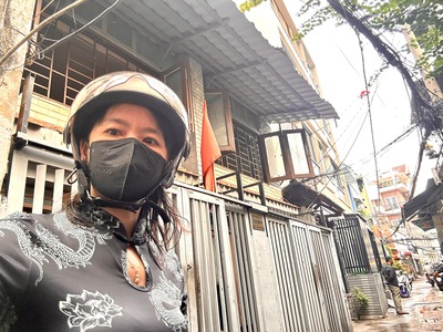 Bán nhà ngang lớn 6.5m- khu đ.số- cách 5m ra mt xe hơi- lưu thông vĩnh hội- khánh hội- hoàng diệu. 0