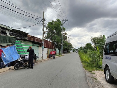 Gấp bán nhà xưởng mặt tiền trần hải phụng bình chánh 600m2 -32 tỷ 0