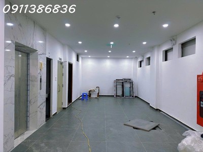 Tòa ccmn khủng hàm nghi 110m 8t, 33 phòng, dòng tiền 220tr/th, 42 tỷ thương lượng 1