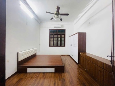 Hoàng văn thái - full nội thất 2 thoáng - dt 43m2 4 tầng mt 4m giá 12.9 tỷ 2