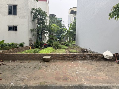 Cần bán 81,5m2 đất thổ cư đường 13m ngay chợ Phúc Lợi. Phù hợp ở kết hợp Văn Phòng/ Cty 2