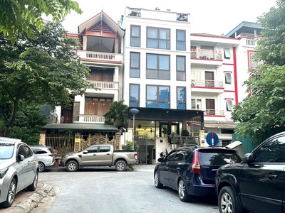 Bán nhà hoàng liệt, hoàng mai, ô tô đỗ cửa, view hồ linh đàm, 43m2, 14.8 tỷ ctl 0