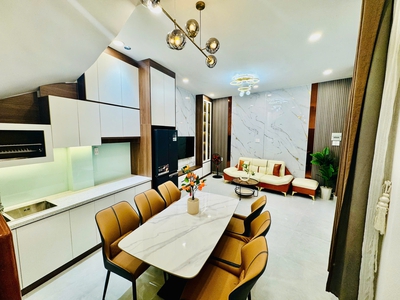 H1860  nhà bùi văn thêm phú nhuận, shr, 4 tầng, 7.x tỷ 2