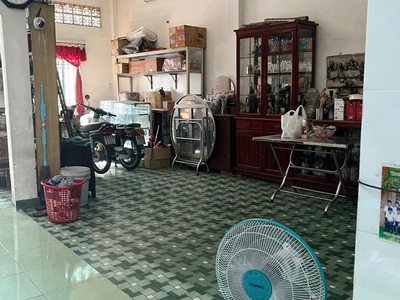 Nhà 3 tầng nh l 7m mặt tiền phạm thế hiển  số lẻ  p6q8. giá 14.9 tỷ 1