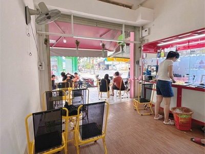 Bán nhà 3 tầng, mặt tiền lê khôi, gần nguyễn sơn, kd rất sầm uất, giá chỉ 5.48 tỷ 2