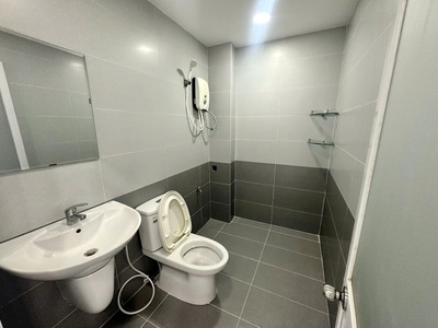 Nhà 4x11m 1 lầu, nhà mới hẻm 126 bùi minh trực 4