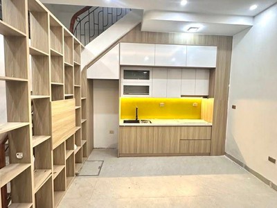 Bán nhà hoàng hoa thám - hơn 6 tỷ - mt 5m 0