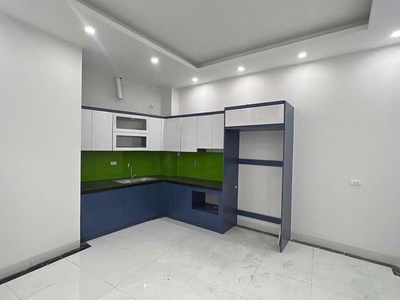 Bán nhà đẹp đại mỗ nam từ liêm   ô tô đỗ cửa ngày đêm, 35  met   5 tầng. 7,95 tỷ   kv đường 70 sđt 3