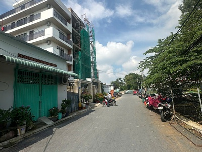 Bán nhà mặt tiền đường sát  quốc lộ 13 93m2 kế vạn phúc city chỉ 7,35 tỷ tl 3