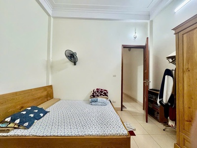 Nhà đẹp ở ngay ô tô vào tận cửa khu dân trí cao an ninh tốt . nhỉnh 7 tỷ lh 0972.078.667 4