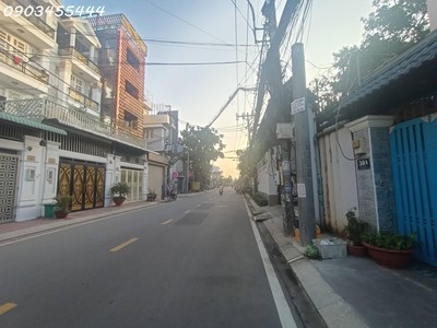 Nhà 3 tầng diện tích 152m2, ngang 9.5m, dài 16m, 12.8 tỷ, hiệp bình chánh, thủ đức 4