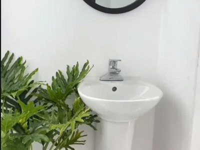 Cho thuê căn hộ tầng 2 cù chính lan 40m , giá 6,5 triệu/tháng. 4