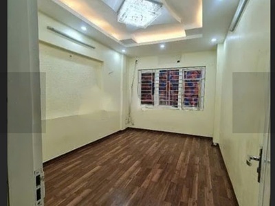 Cho thuê nhà ngõ kiến thiết 28m  x 5,5 tầng 14 triệu 10m ra ô tô 3