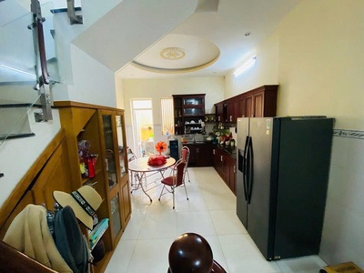 Nhà giá rẻ quận 2-85m2-3tầng-gần chợ-hxh-an ninh-chủ giảm 200triệu-còn 7,3tỷ 1