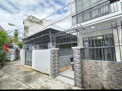 Bán nhà hẻm 4m đường hồ xuân hương phường nha trang. 0