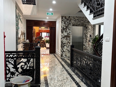 Bán nhà siêu đẹp ngọc thụy- dân xây -ô tô tránh- 100m 6 tầng thang máy nhỉnh 22 tỷ tl 0