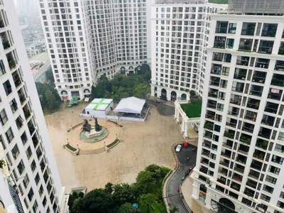 Căn hộ chung cư royalcyti- 104m, tầng 18- 3pn, 2wc, 2 ban công   full nội thất- giá 14,1 tỷ 1