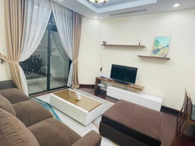 Căn hộ chung cư royalcyti- 104m, tầng 18- 3pn, 2wc, 2 ban công   full nội thất- giá 14,1 tỷ 2