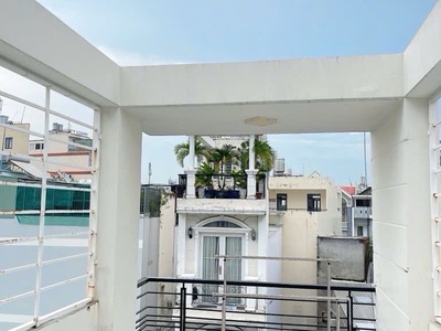 Bán nhà 4 tầng- ngang nở hậu tài lộc- đ.xóm chiếu- xe hơi đậu cửa- lưu thông tôn thất thuyết- 2