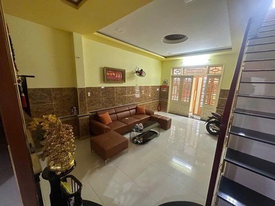 Nhà 2 tầng - đường trần xuân lê - hoà khê - thanh khê - nhà mới dọn vào ở ngay đón tết. 2