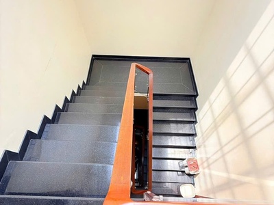 Kẹt lắm rồi     lý thường kiệt - p.9 - tân bình 82m2 / 5tầng 4