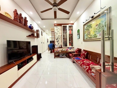 Bán nhà vương thừa vũ - phân lô quân đội- 2 mặt ngõ - nhà đẹp - 4 ngủ full đồ ở ngay - 30m ra phố 0